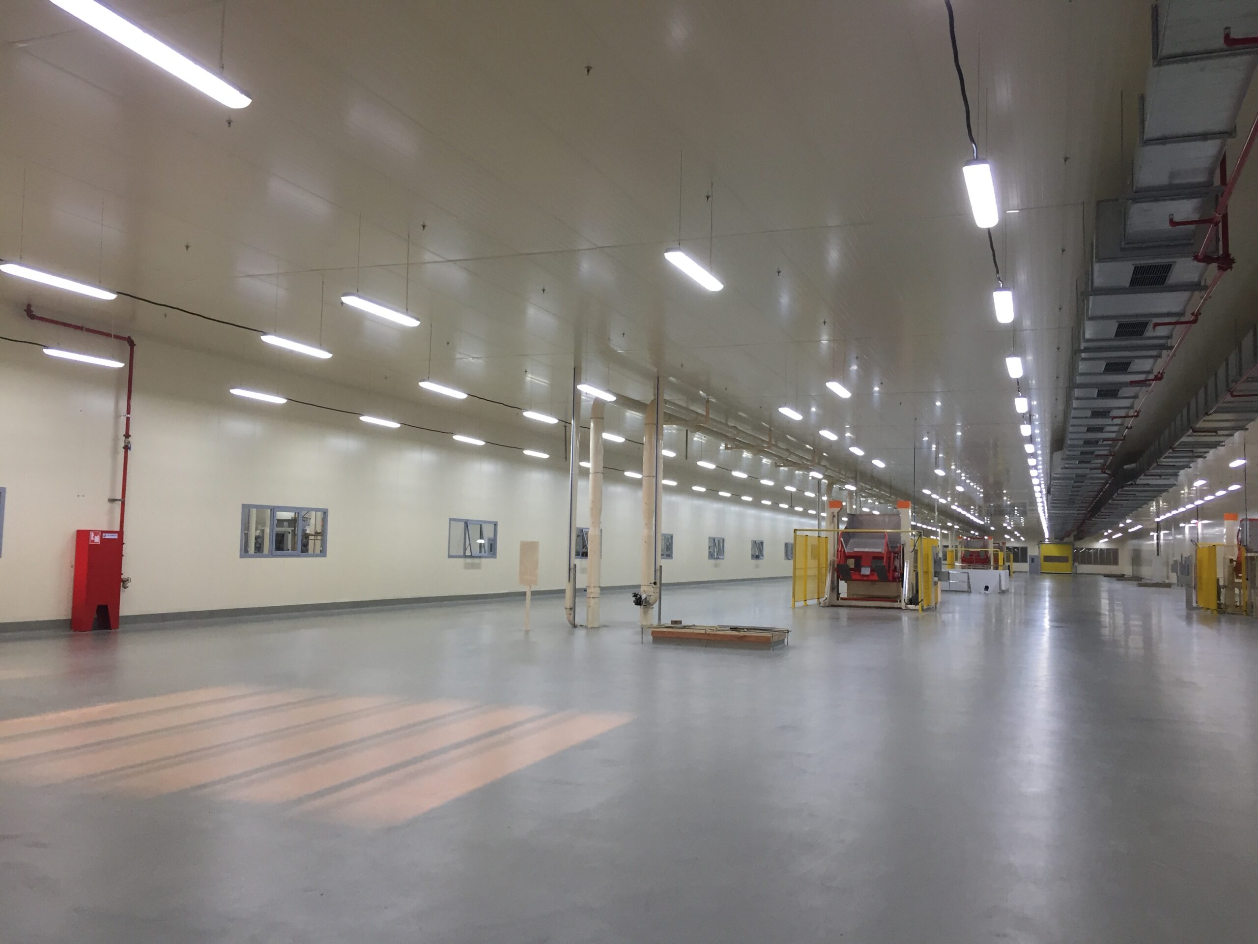 Industri Retail & Farmasi